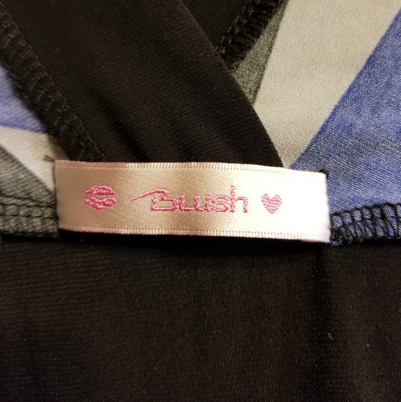 Blush Dress - Picture 3 of 4